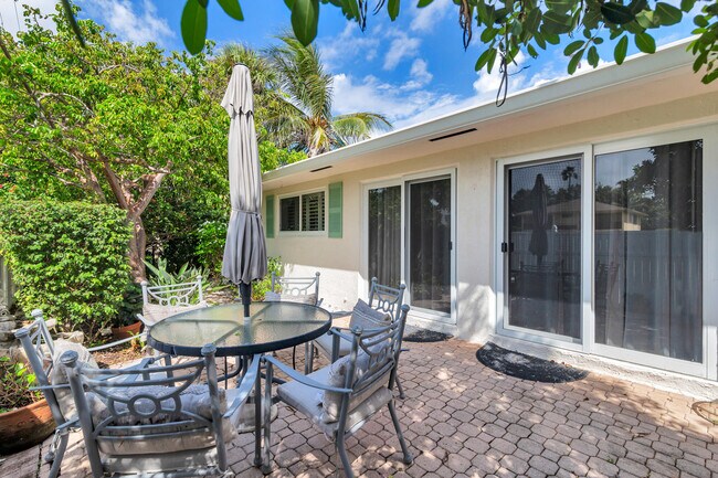 Building Photo - 10 Sailfish Ln