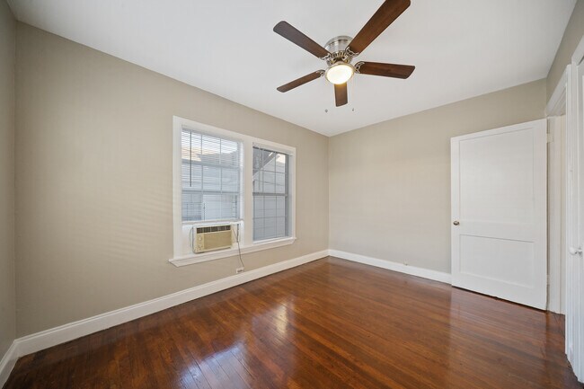 Building Photo - 103 Cosgrove St