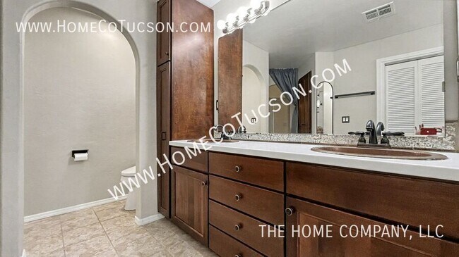 Building Photo - 8245 Crooked Tree Trail