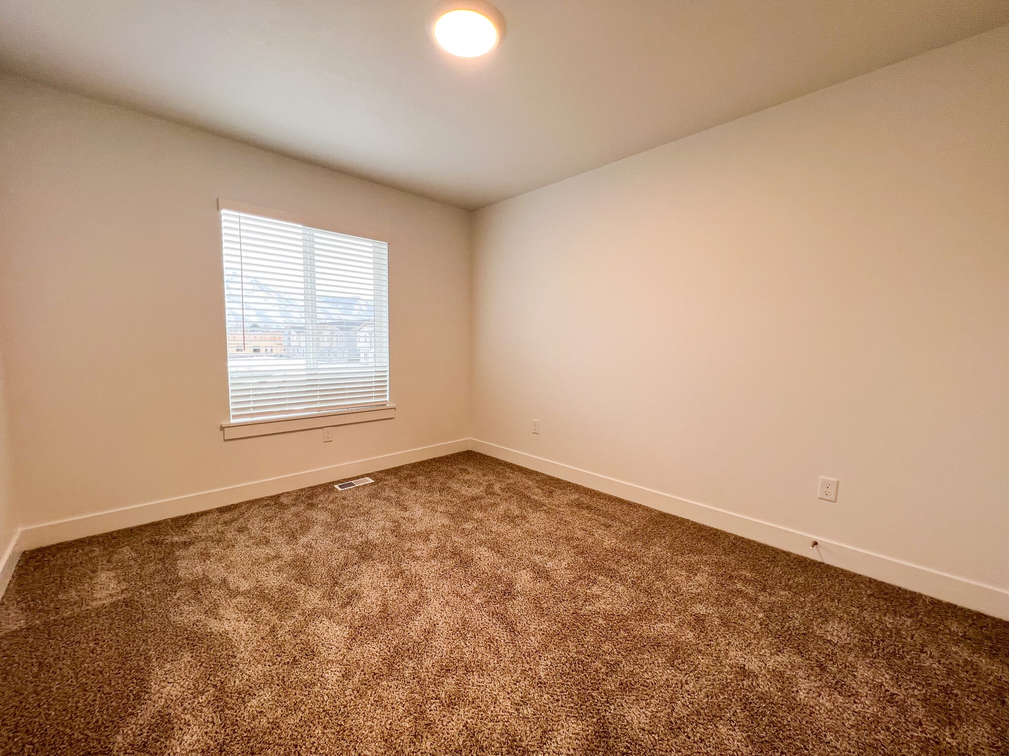 Building Photo - 3127 S 225 W