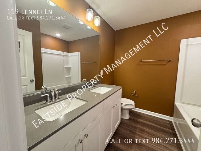 Building Photo - 119 Lennei Ln