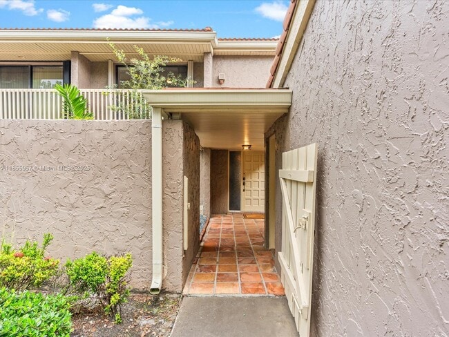 Building Photo - 203 Bonnie Brae Way