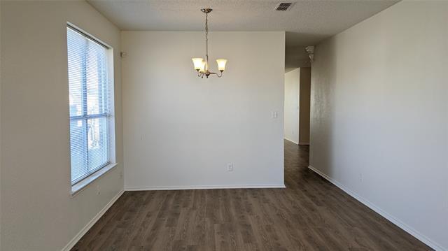 Building Photo - 7216 Park Creek Cir W