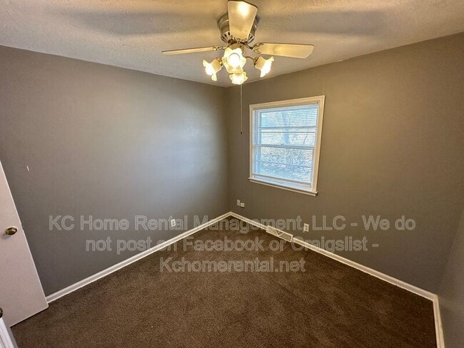 Building Photo - 7801 Ozark Rd