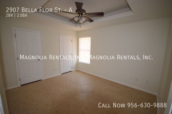 Building Photo - 2907 Bella Flor St