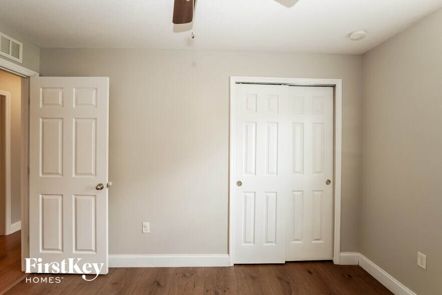 Building Photo - 3470 Heath Dr