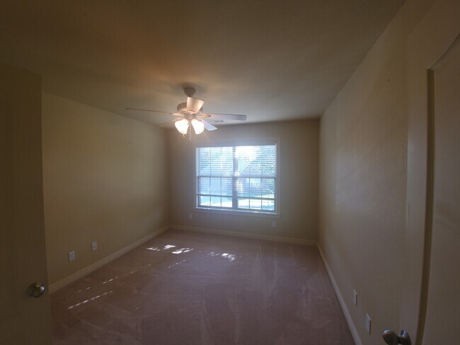 Building Photo - 4083 N Zion Valley Dr