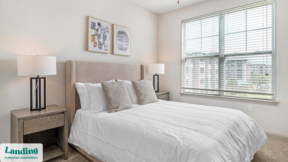 Building Photo - 5000 Euclid Ave