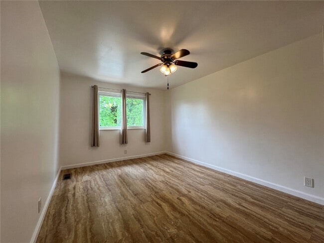 Building Photo - 2510 Woodsage Dr