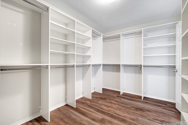 Building Photo - 1626 Desert Candle