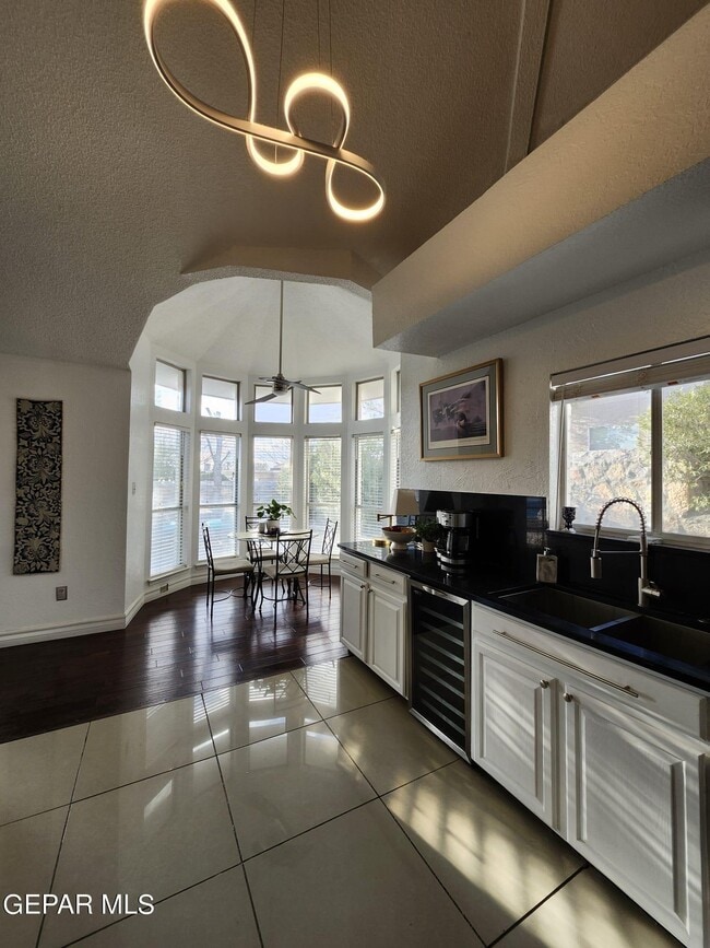 Building Photo - 6613 Imperial Ridge Dr