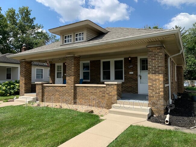 Primary Photo - 5166 Winthrop Ave