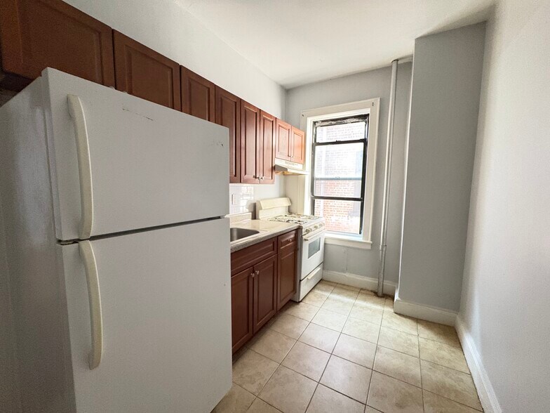 41 Kelly Pkwy C4 - 35 Kelly Pky