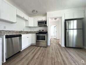Building Photo - 1556 S Beverly Glen Blvd