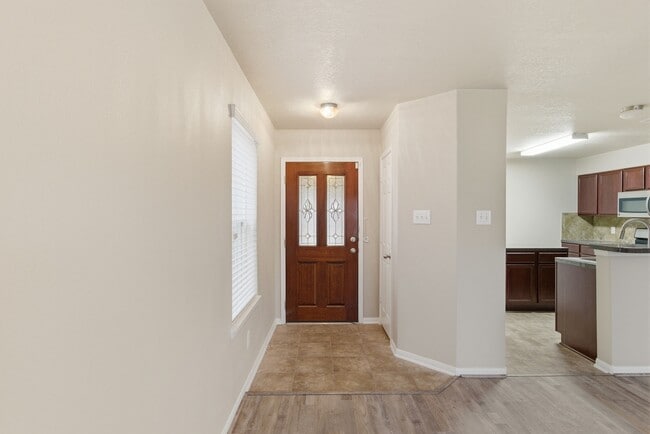 Building Photo - 4910 Conifer Ridge Way