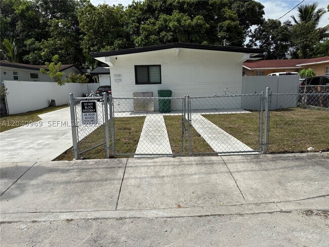 Building Photo - 1170 NW 25th St