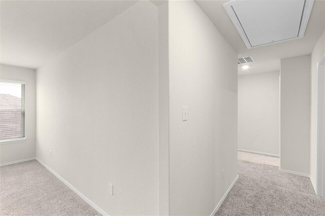 Building Photo - 2838 Wolfcreek