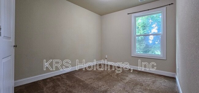 Building Photo - 1002 Carolina St