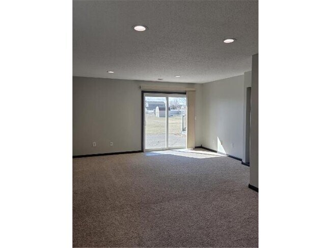 Building Photo - 5726 Egret Ave
