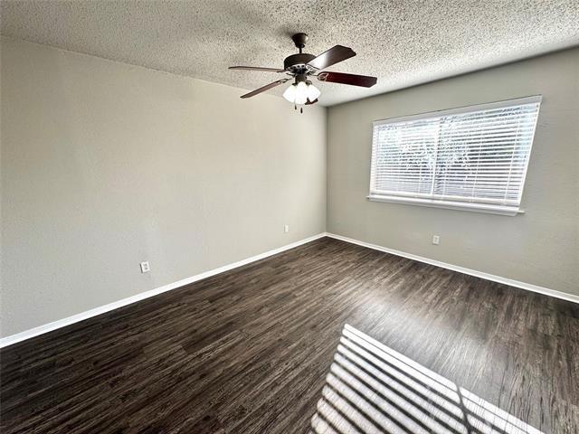 Building Photo - 2508 S Center St