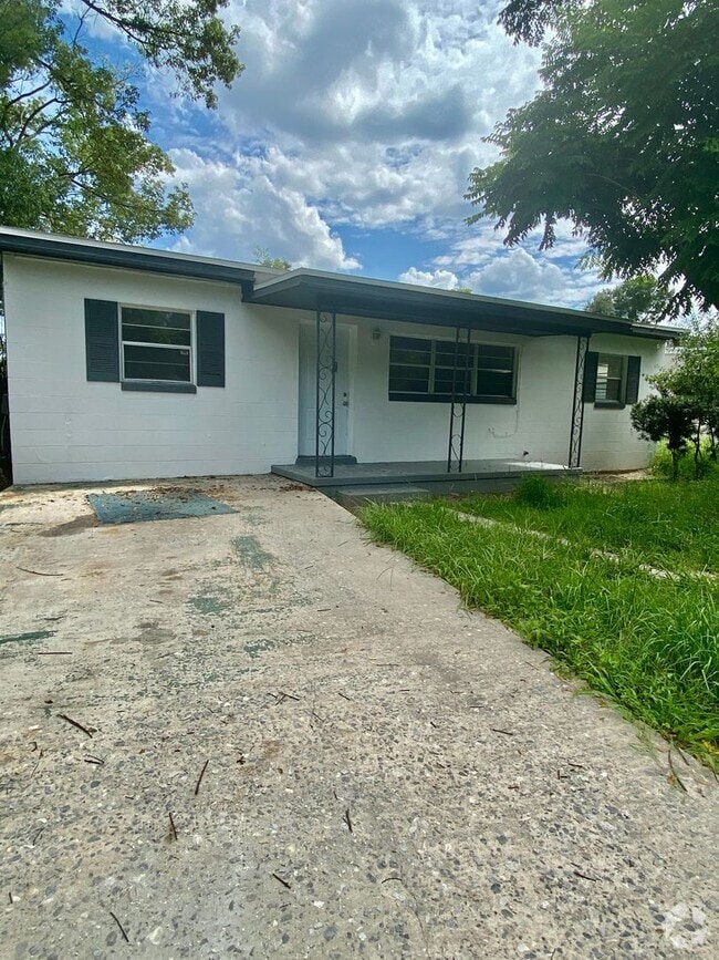 Building Photo - 3 Bedroom Home Now Available for Rent