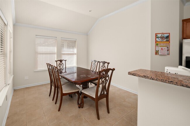 Building Photo - 7007 Sierra Night Dr