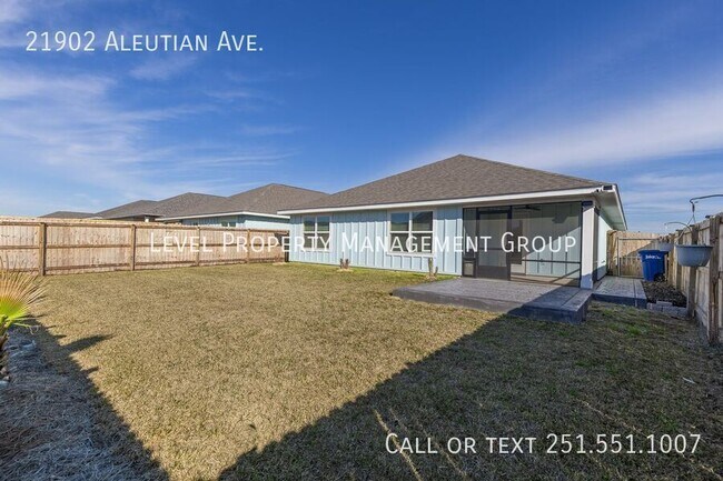 Building Photo - 21902 Aleutian Ave