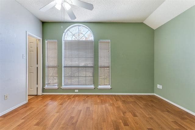 Building Photo - 5020 Glenscape Trail