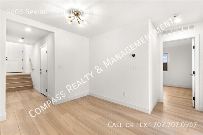Building Photo - 5606 Spring Trellis St