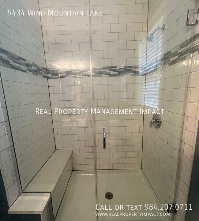 Building Photo - 5434 Wind Mountain Ln