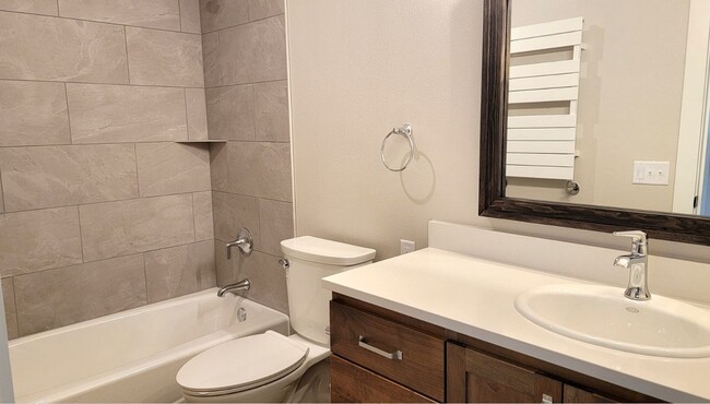 Unit A Bathroom 2 - 6960 SW Canyon Rd