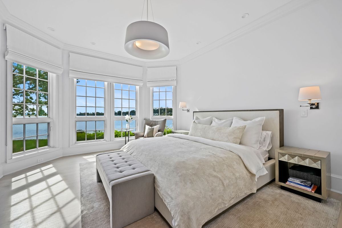 Building Photo - 19 Weeds Landing