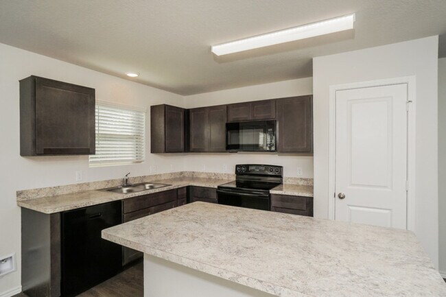 Building Photo - 9310 Evening Shade Ct