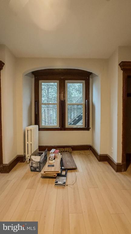 Building Photo - 165 E Mt Pleasant Ave