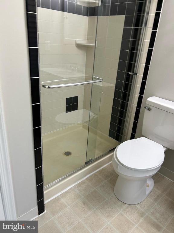 Building Photo - 2908 Seminole Rd