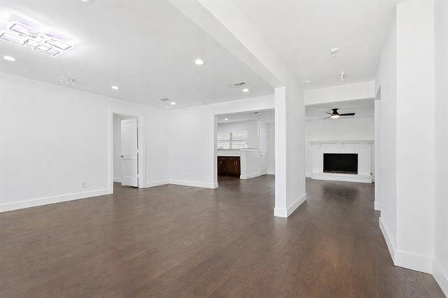 Building Photo - 6207 Royal Ln