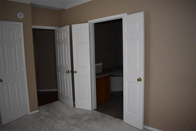 Building Photo - 4207 Sarasota Ln
