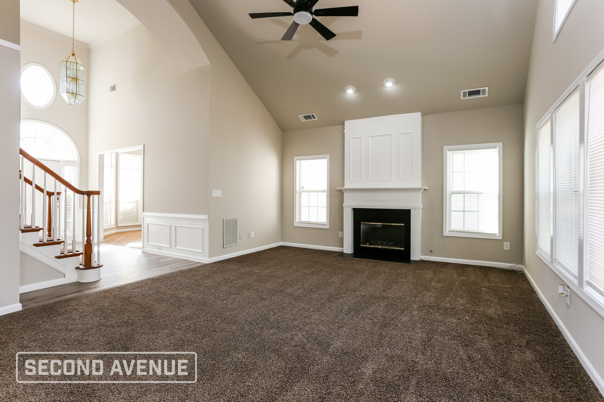 Building Photo - 3725 Hansberry Dr