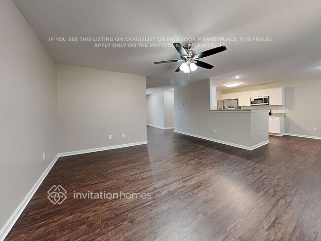 Building Photo - 203 Kinnley Ct