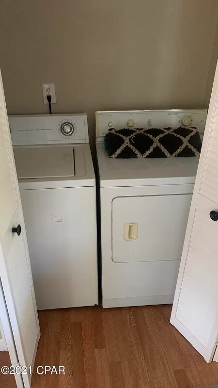 Building Photo - 6728 Sunrise Dr