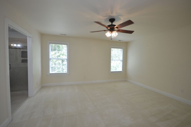 Building Photo - 103 Grande Dr