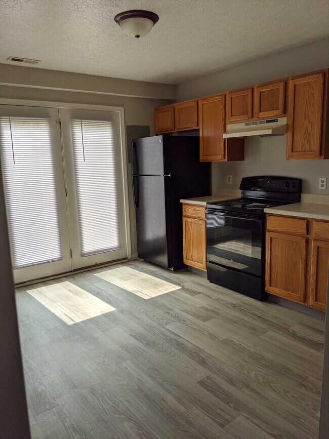 Building Photo - Village at Curry Apartments
