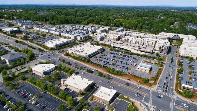 Building Photo - 205 Devore Rd