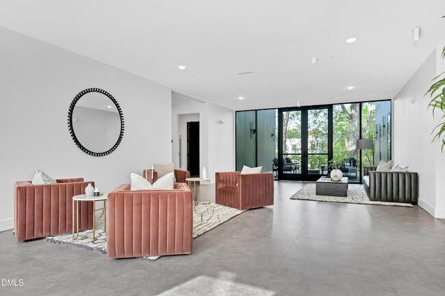 Building Photo - 29 Enterprise St