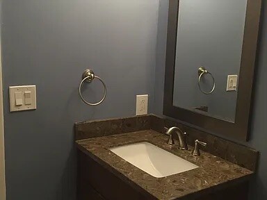 Building Photo - 770 Lovers Leap Rd