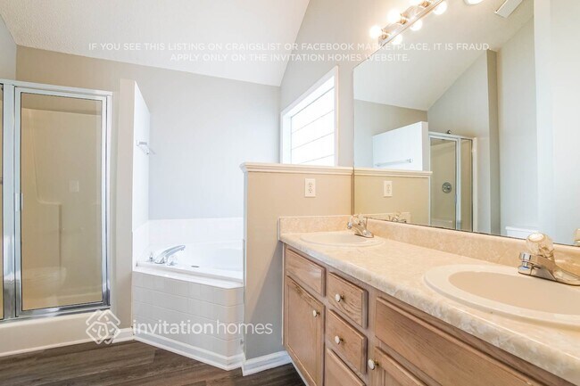 Building Photo - 3208 Ferdilah Ln