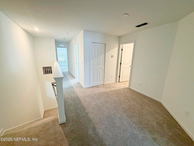 Building Photo - 191 Hubbard Bnd