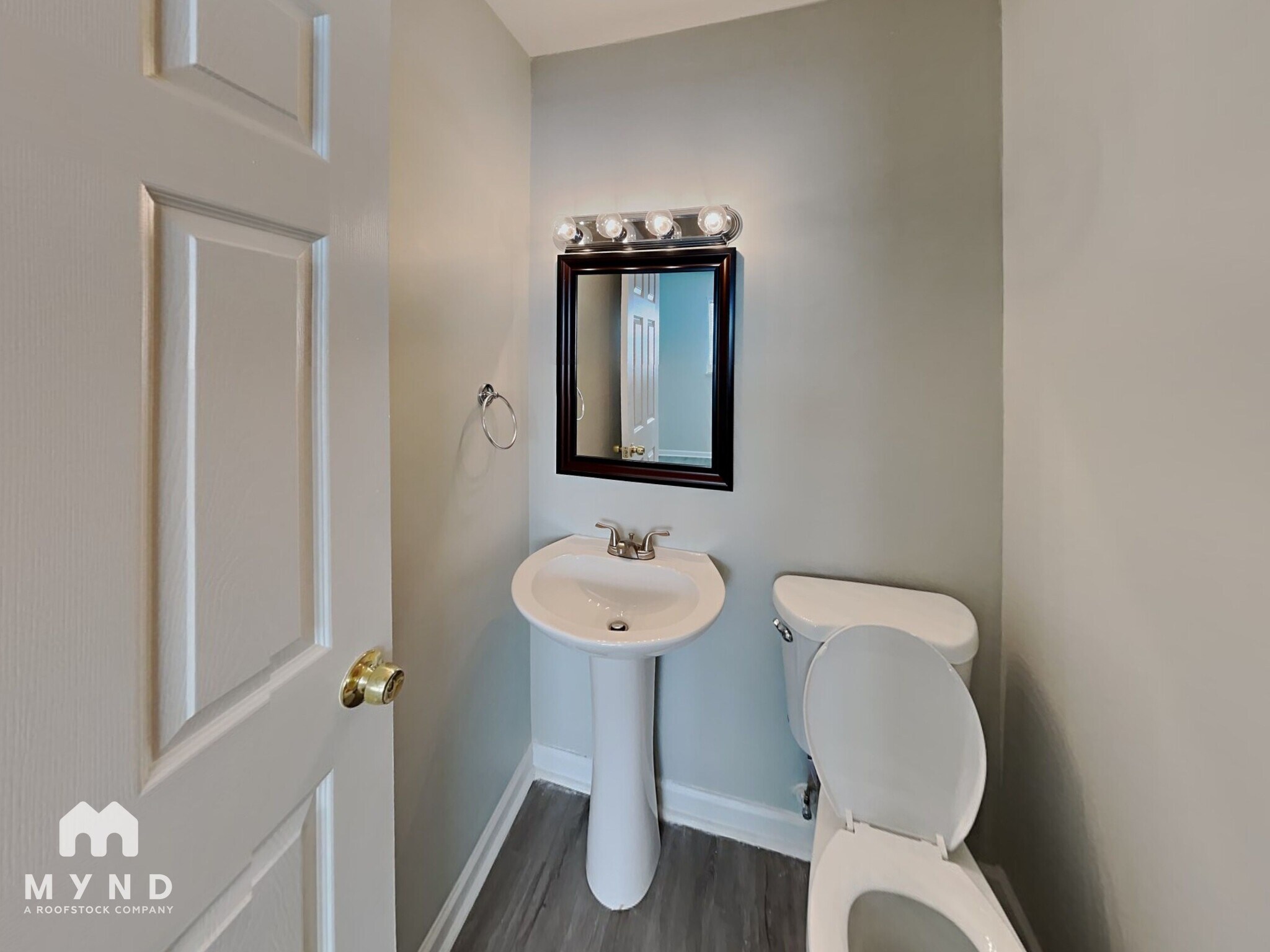 Building Photo - 1120 Seabrook Rd