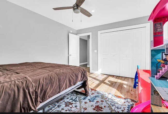 Building Photo - 36 Belvedere Dr