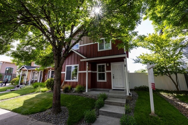 Primary Photo - Three bedroom home one block from Battle Ground Village. - With AC